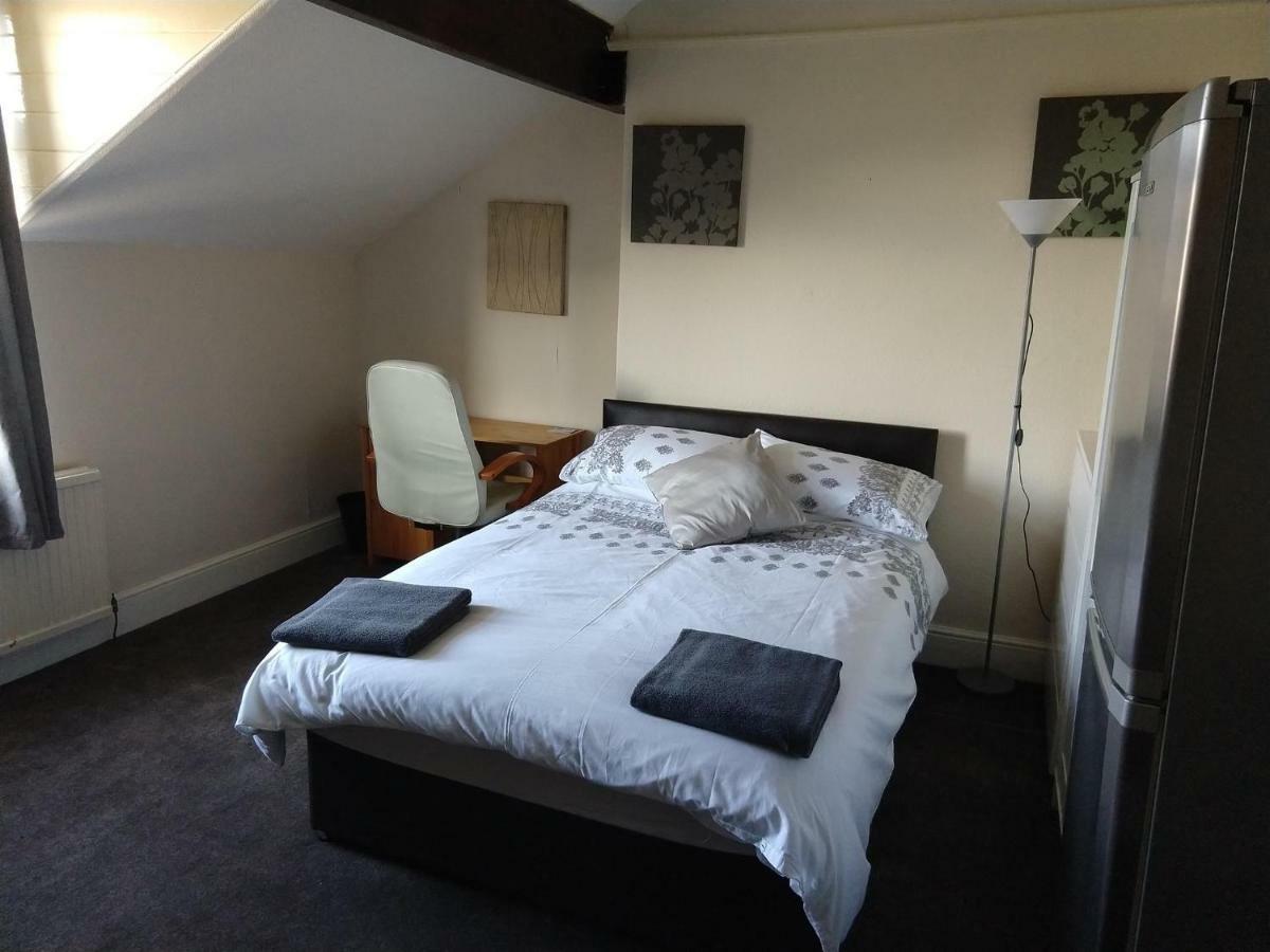 John St Town House - Self Catering - Guesthouse Style - Great Value Family And Double Rooms Workington Εξωτερικό φωτογραφία